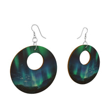 Load image into Gallery viewer, Wood Organic Shape Earing Northern Lights
